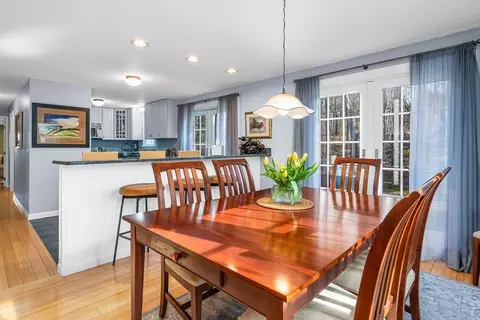 Dining - 17 Briar Patch Rd, Barnstable, MA 02655 photo 1 of 2