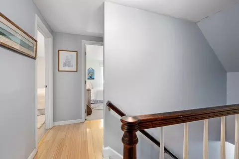 Entry Way - 17 Briar Patch Rd, Barnstable, MA 02655 photo 2 of 2