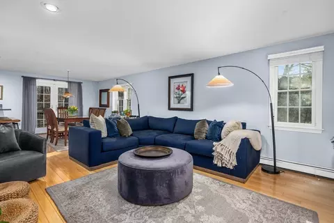 Living - 17 Briar Patch Rd, Barnstable, MA 02655 photo 1 of 3