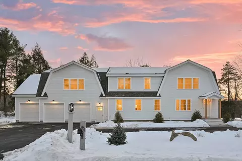 69 Sunset Rock Rd, Andover, MA 01810