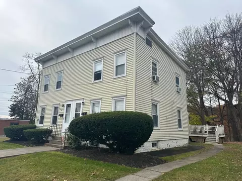40 Crane Ave, Westfield, MA 01085