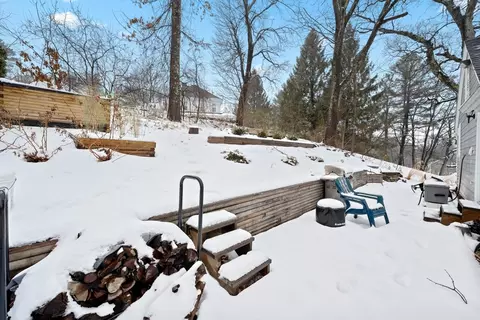 Exterior - 14 Boston Rd, Sutton, MA 01590 photo 3 of 3