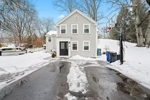 14 Boston Rd, Sutton, MA 01590