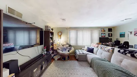 35 Jones St #1, Fall River, MA 02720 photo 2