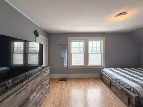 33 Abbott St, Lynn, MA 01905 photo 9