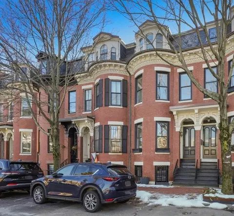 38 Montgomery St, Boston, MA 02116