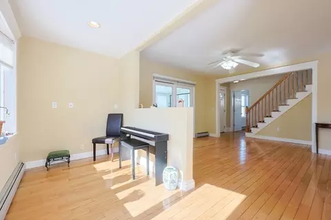 6 Reynard St, Gloucester, MA 01930 photo 30