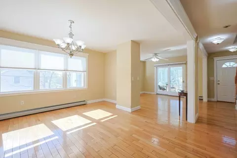 6 Reynard St, Gloucester, MA 01930 photo 16
