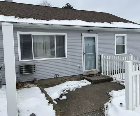 1066 James St #1066, Chicopee, MA 01022
