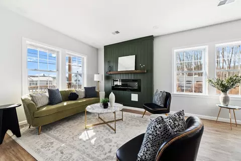 1197 Somerset Ave, Taunton, MA 02780