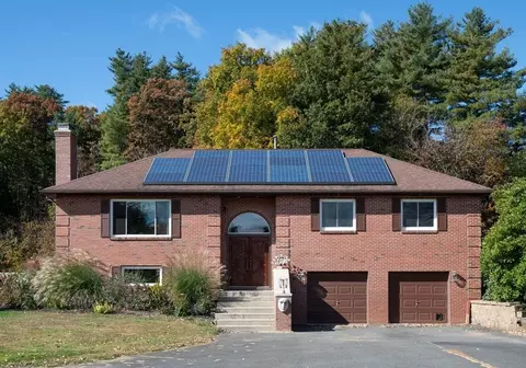 40 Cook Rd, Southampton, MA 01073