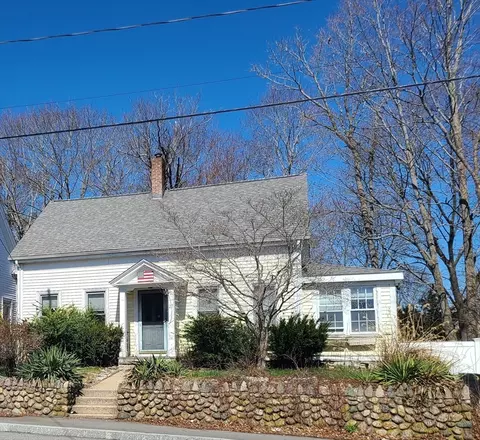 27 W Water St, Rockland, MA 02370