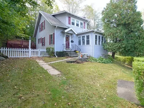 471 South St, Southbridge, MA 01550