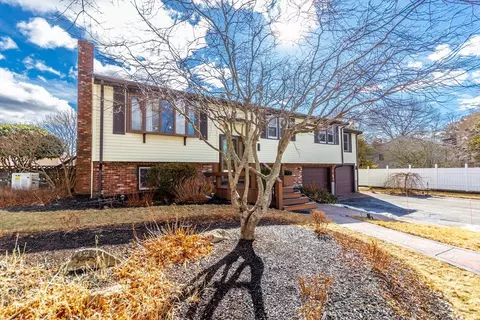 Exterior - 12 Arthur St, Wareham, MA 02532 photo 4 of 12