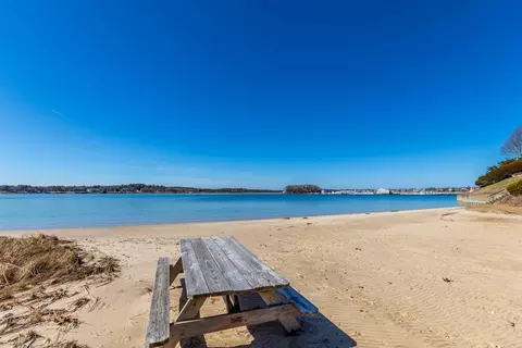 View/Area - 12 Arthur St, Wareham, MA 02532 photo 1 of 6