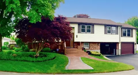 Exterior - 12 Arthur St, Wareham, MA 02532 photo 9 of 12