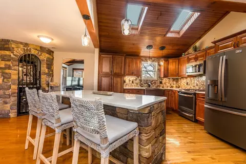 Kitchen - 12 Arthur St, Wareham, MA 02532 photo 1 of 4