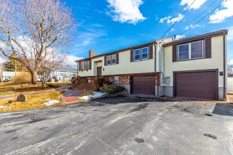 Exterior - 12 Arthur St, Wareham, MA 02532 photo 5 of 12
