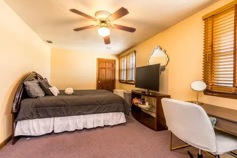 Bedroom - 12 Arthur St, Wareham, MA 02532 photo 3 of 4