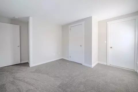 Bedroom - 38 Mill St, Pepperell, MA 01463 photo 13 of 13