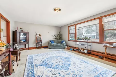 Living - 33 Webster Ave, Beverly, MA 01915 photo 1 of 4