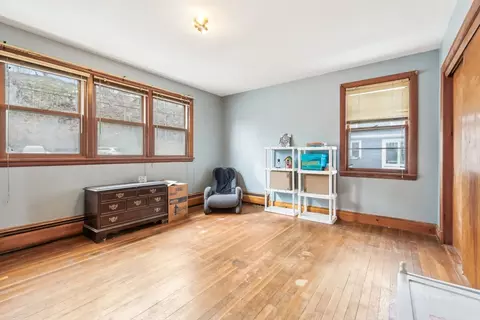 Bedroom - 33 Webster Ave, Beverly, MA 01915 photo 1 of 10