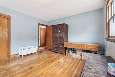 Bedroom - 33 Webster Ave, Beverly, MA 01915 photo 3 of 10