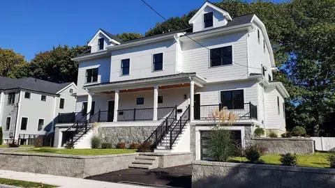 33 John St #33, Newton, MA 02459