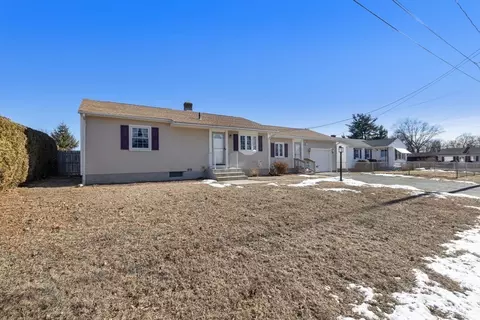43 Lorimer St, Chicopee, MA 01013 photo 32