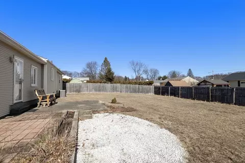 43 Lorimer St, Chicopee, MA 01013 photo 30