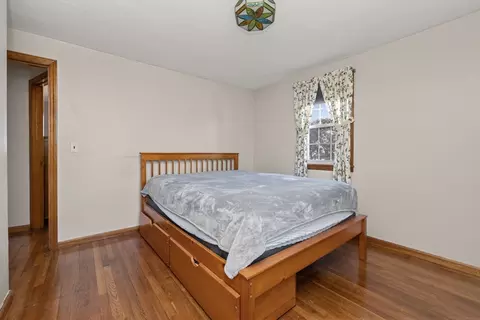 43 Lorimer St, Chicopee, MA 01013 photo 15
