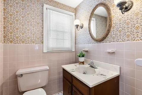 Bath - 5 Dewitt Rd, Stoneham, MA 02180 photo 1 of 2