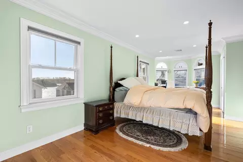 Bedroom - 68 Hampton Cir, Hull, MA 02045 photo 1 of 3