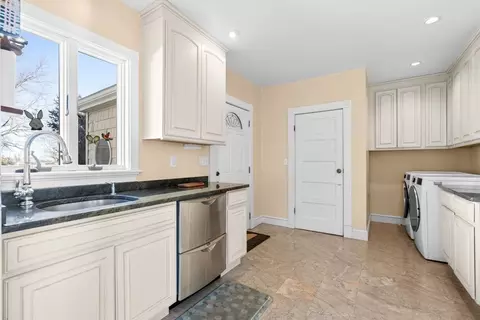 Other - 68 Hampton Cir, Hull, MA 02045 photo 2 of 6