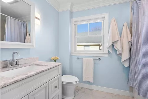 Bath - 68 Hampton Cir, Hull, MA 02045 photo 1 of 1