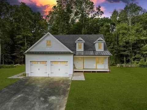 37 Matthew Cir, Easton, MA 02356
