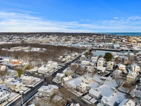 41 Bridge St, Beverly, MA 01915 photo 11