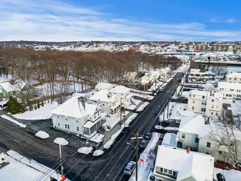 41 Bridge St, Beverly, MA 01915 photo 9
