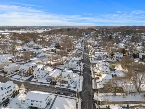 41 Bridge St, Beverly, MA 01915 photo 32