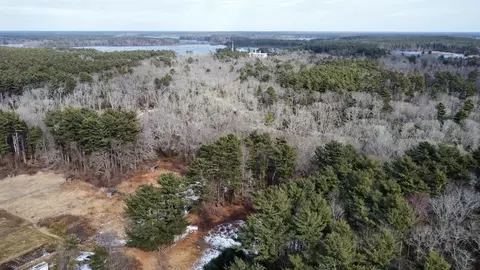 200 Middleboro Rd, Freetown, MA 02717