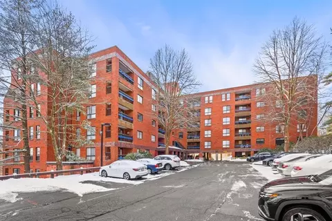 4 Summit Dr #419, Reading, MA 01867 photo 31