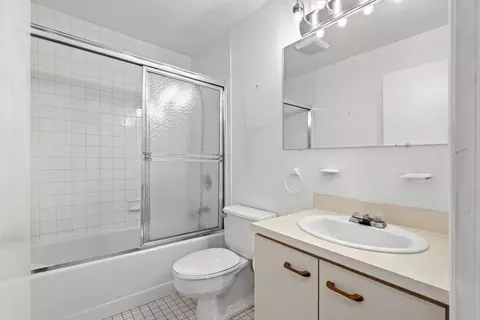 4 Summit Dr #419, Reading, MA 01867 photo 12