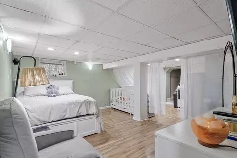 Bedroom - 66 Sunset Rd, Dracut, MA 01826 photo 9 of 9