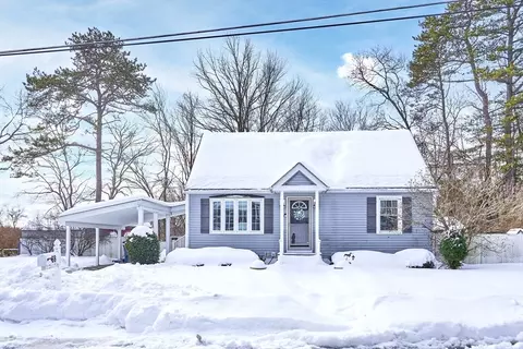Exterior - 66 Sunset Rd, Dracut, MA 01826 photo 3 of 6