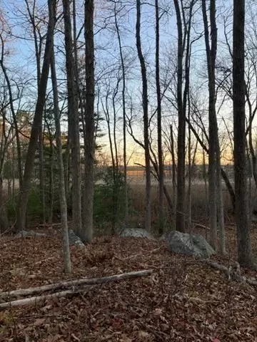 100 Forest Rd, Salisbury, MA 01952 photo 9