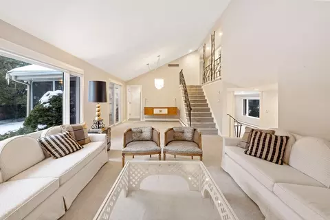 5 Mckinley Rd, Marblehead, MA 01945 photo 9