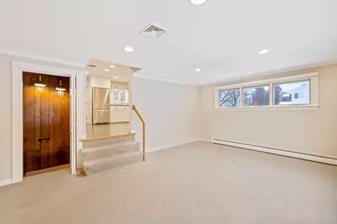 5 Mckinley Rd, Marblehead, MA 01945 photo 6