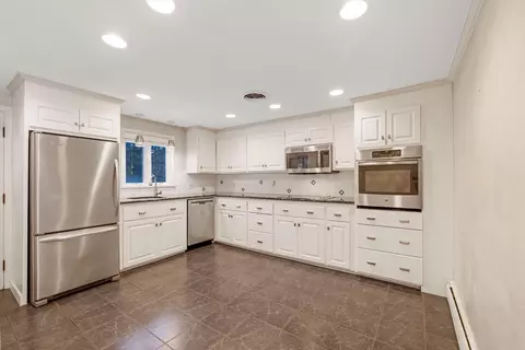 5 Mckinley Rd, Marblehead, MA 01945 photo 12
