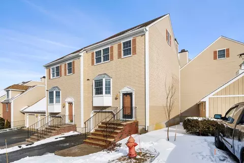 6 Weatherly Dr #6, Salem, MA 01970