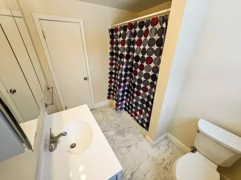 267 Hamlin St, Acushnet, MA 02743 photo 8